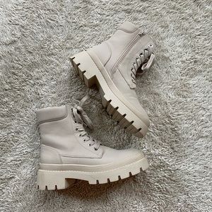 JustFab Tevos Combat Boot Size 7